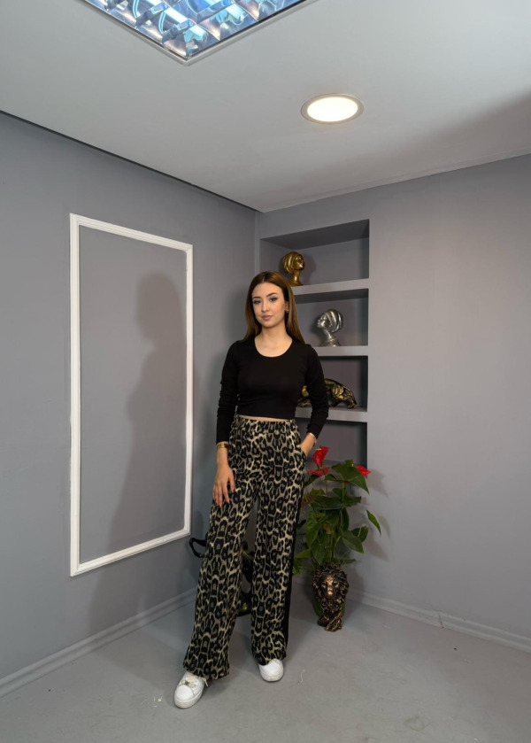 ŞERİT DETAYLI LEOPAR PANTOLON